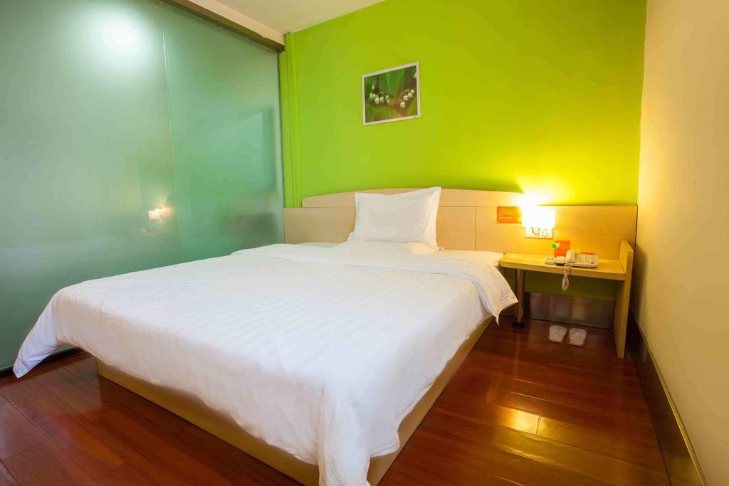 7Days Inn Jingmen Huyaguan Экстерьер фото